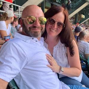 Meet your Posher, Vickie